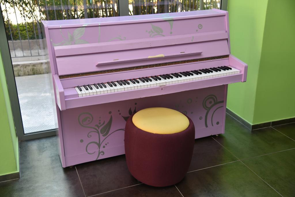 Sound Suite Hotel Riccione Exterior photo