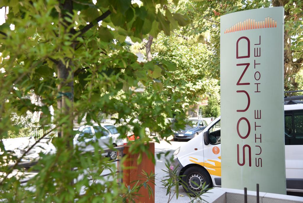 Sound Suite Hotel Riccione Exterior photo